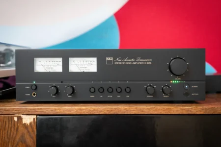 NAD C 3050 + modul MDC2 BluOs-D